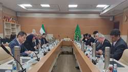 نشست معاون وزیر در امور زراعت با ابراهیم ارگاشف رئیس سازمان حفظ نباتات جمهوری ازبکستان 